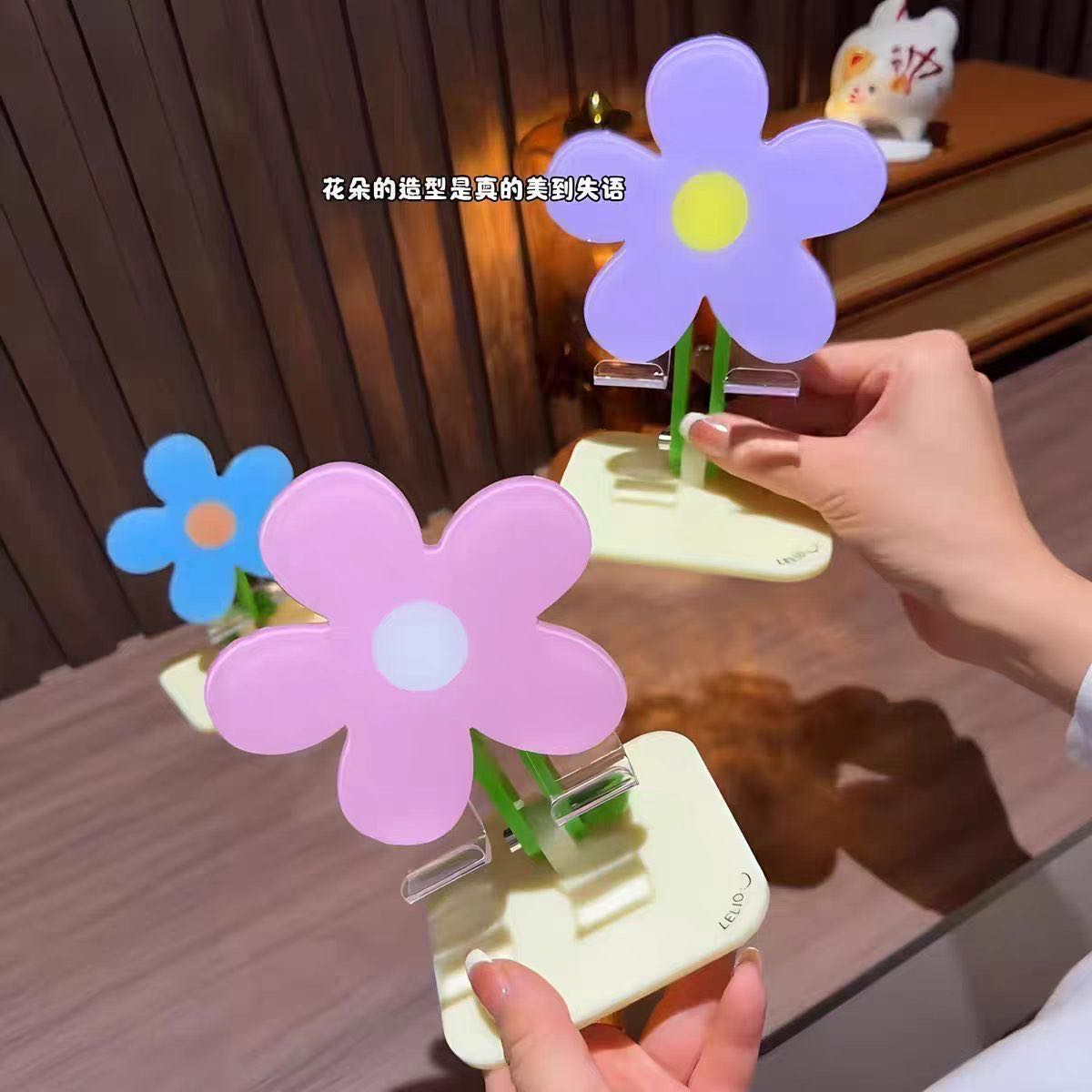 Commercial creative green flower-shaped landscape decoration, popular check-in and photo-taking props, shopping mall decoration Item Picture