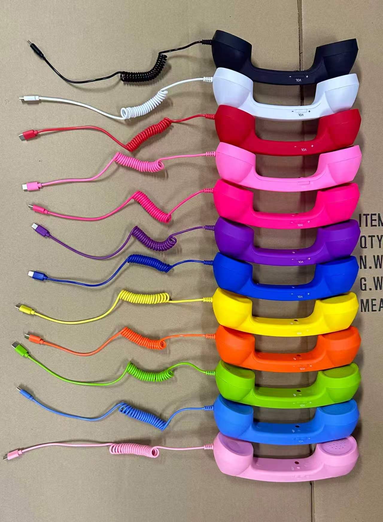Mobile phone receiver, microphone, earphone, retro telephone style, landline handle, earphone receiver, universal type