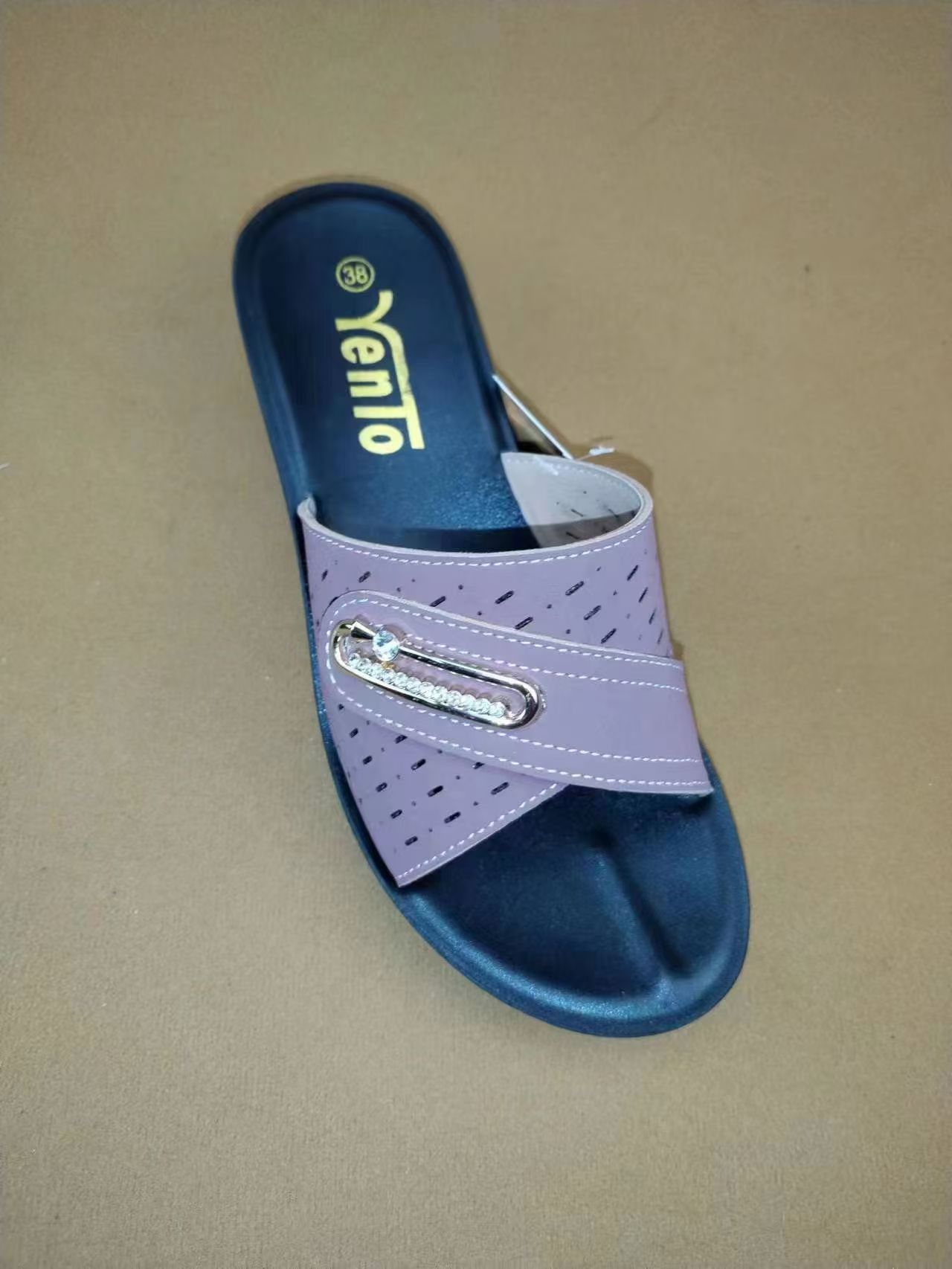 Women's flip-flops, popular fashion slippers, blind box wholesale, comfortable and casual summer shoes