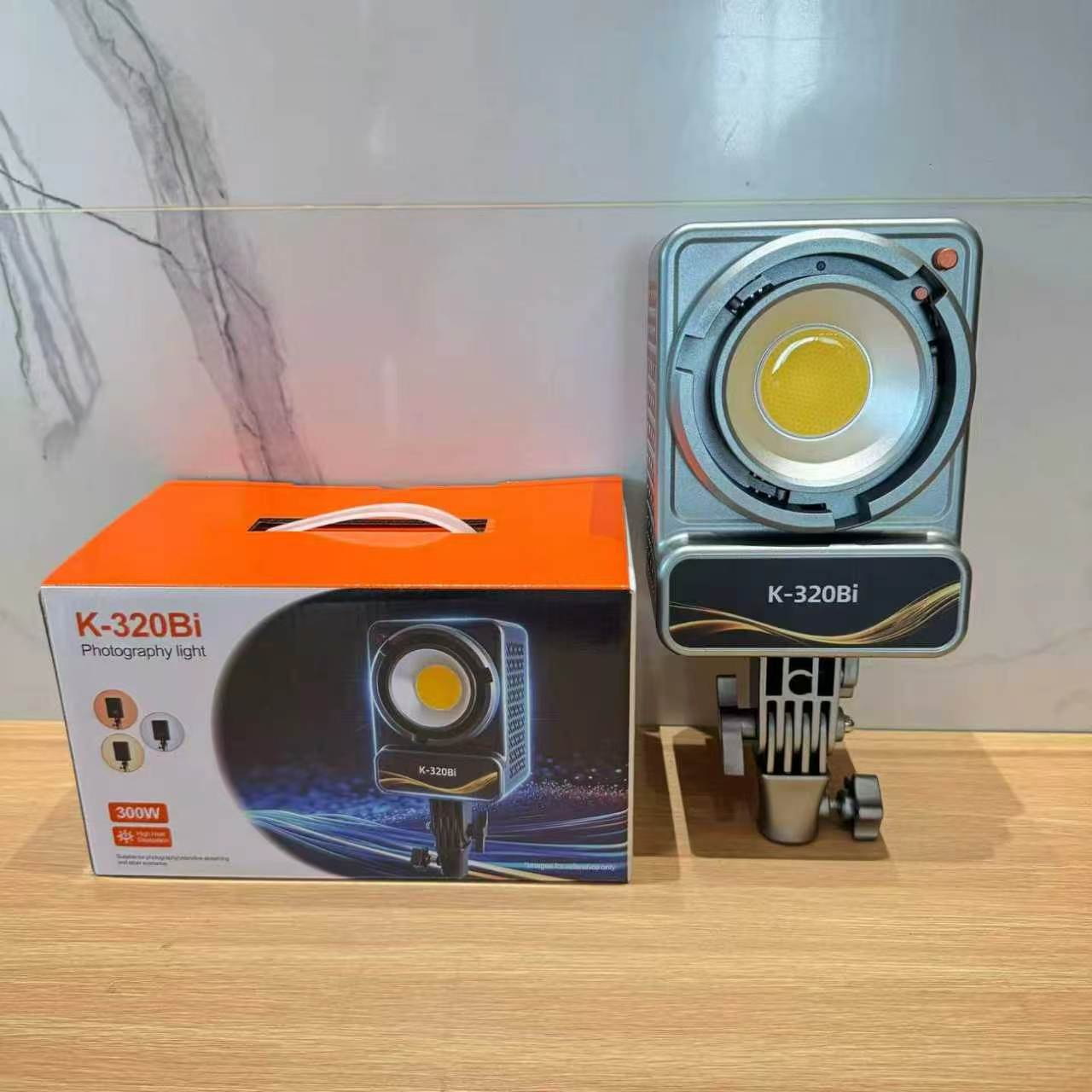 Live streaming fill light, shooting beauty light, 300W dual-color COB pocket and other outdoor portable constant light