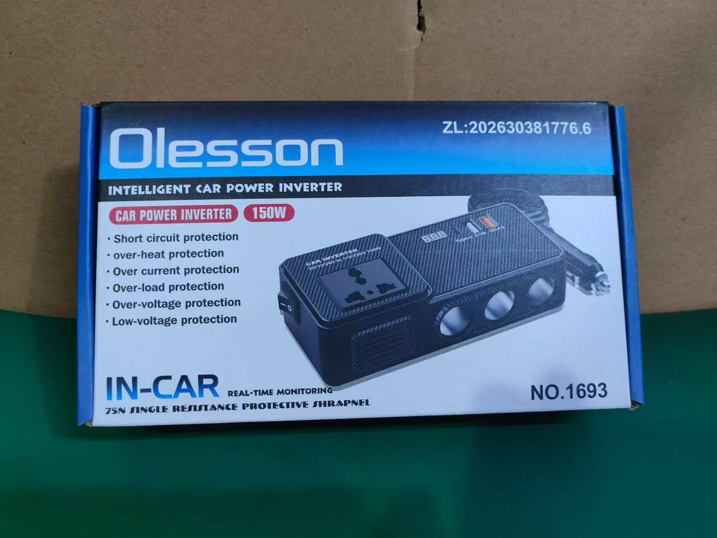 150W high-power car charger, multi-functional car inverter with voltage digital display, car inverter pic 5