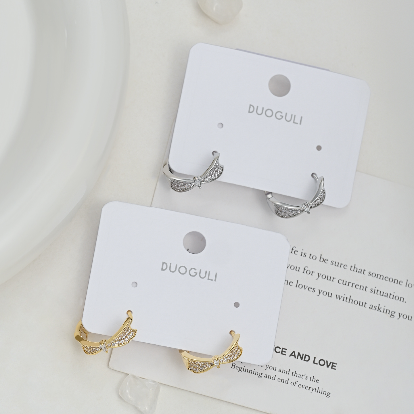 Sparkling diamond bow ear buckles, bright silver texture ear rings, versatile for daily dates and banquets, elegant ear studs