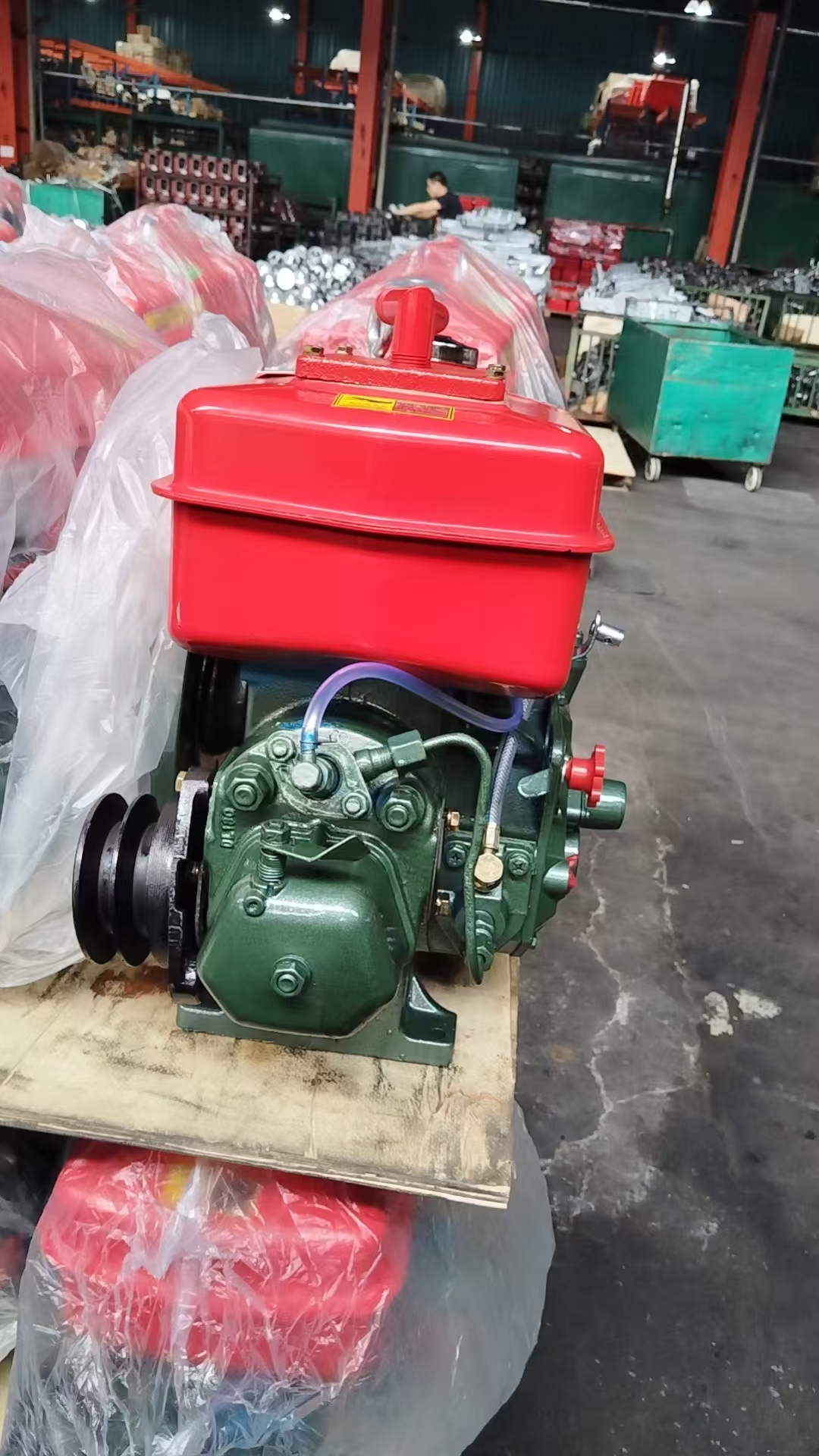 The R series of small water-cooled engines are compact and easy to start. They are the preferred choice for agricultural fixed power and are available in bulk for export Application Scenario