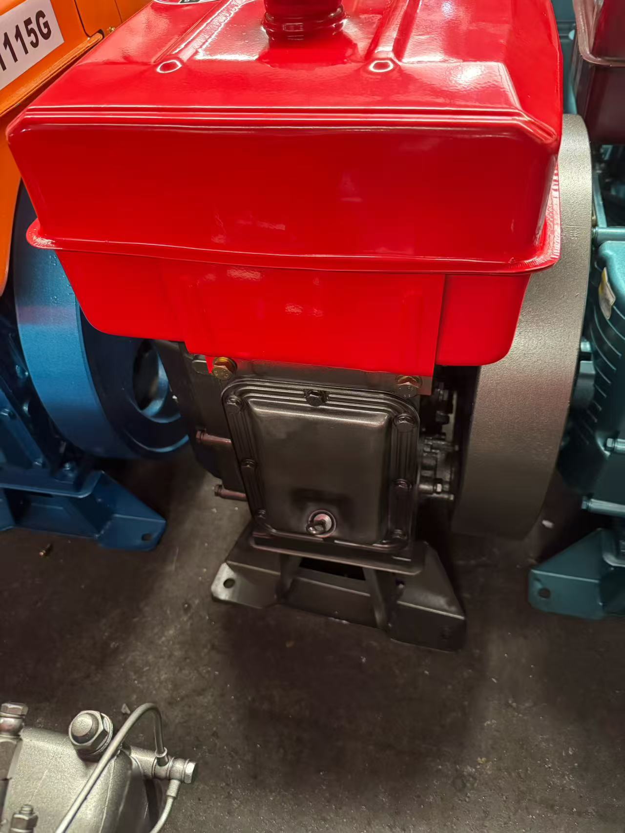 The ZS1115 22-horsepower air-cooled engine is compatible with African gold panning and sand gold processing equipment and is suitable for high-temperature working conditions Item Picture