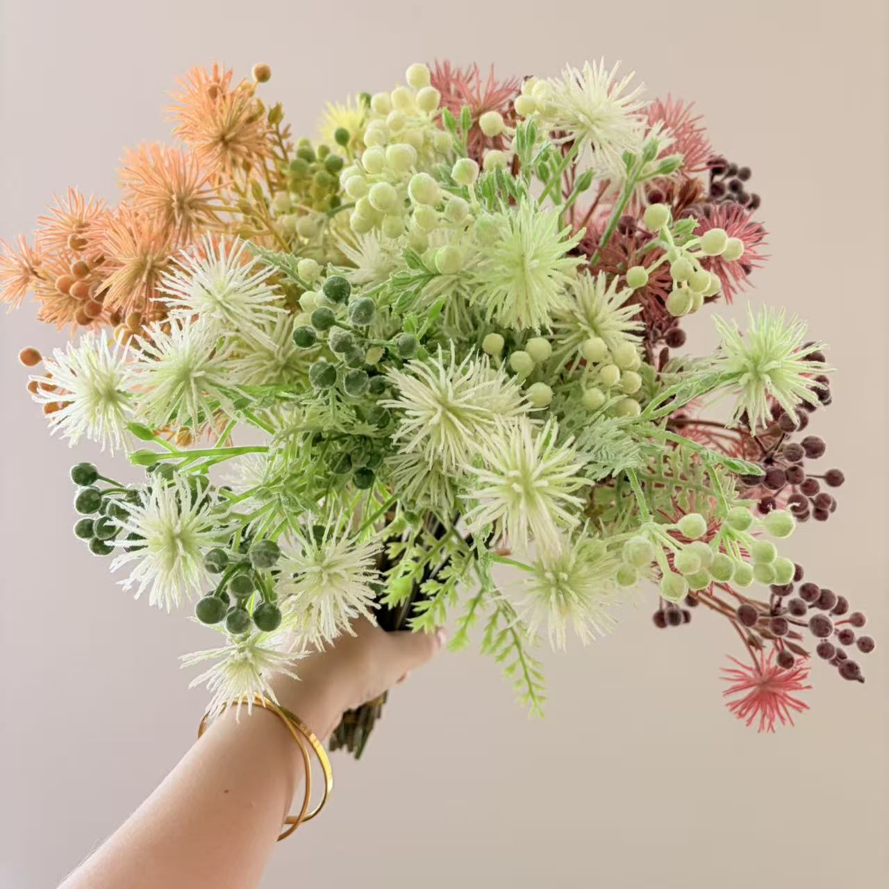 Emulación de flores loto amarillo emulación de flores fruta de colores emulación de flores flores falsas hogar restaurante colocación decoración arreglos florales juegos de boda fotografía accesorios flores Item Picture