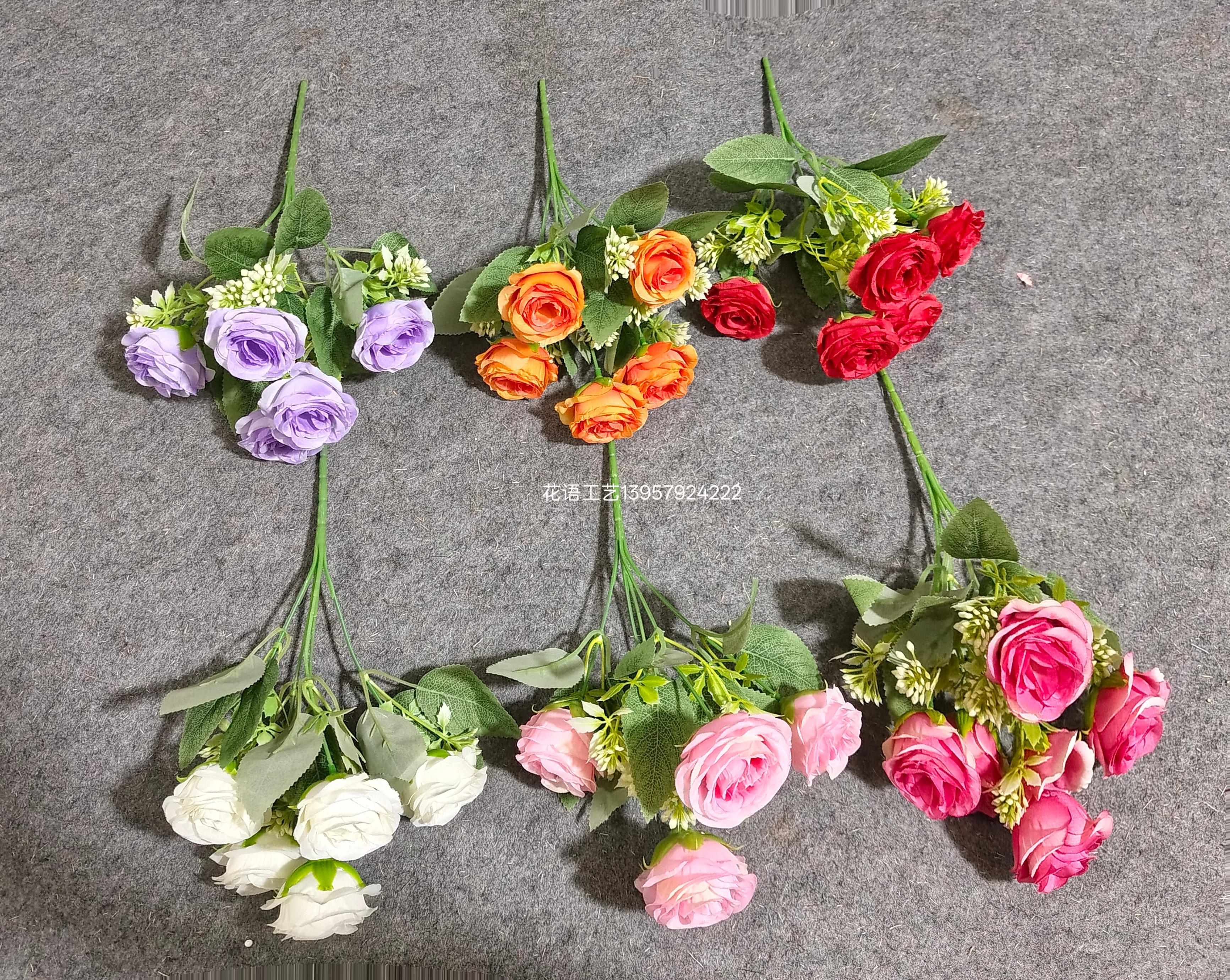 Foreign trade artificial flowers, artificial lovers, rose bouquets, artificial flower decorative handicrafts, living room table flower arrangement, wedding photography, shopping mall landscape decoration handicrafts Foreign trade artificial flowers, artificial lovers, rose bouquets, artificial flower decorative handicrafts, living room table flower arrangement, wedding photography, shopping mall landscape decoration handicrafts