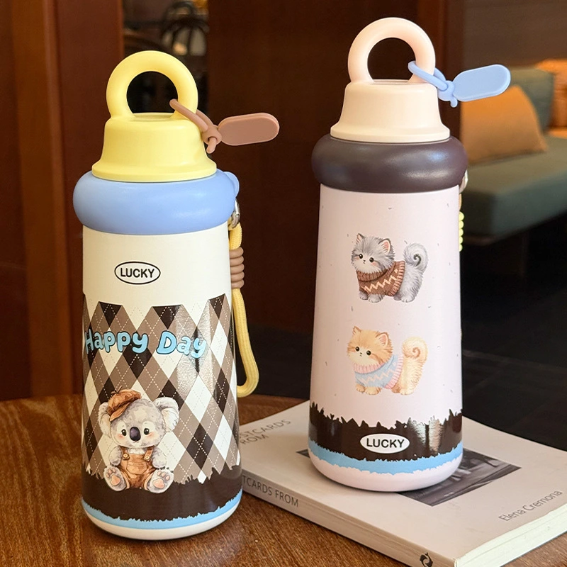 The new Y290-QSXD2276 insulated cup features a high appearance level, a large-capacity portable double-drinking straw, and is made of stainless steel detail image 9