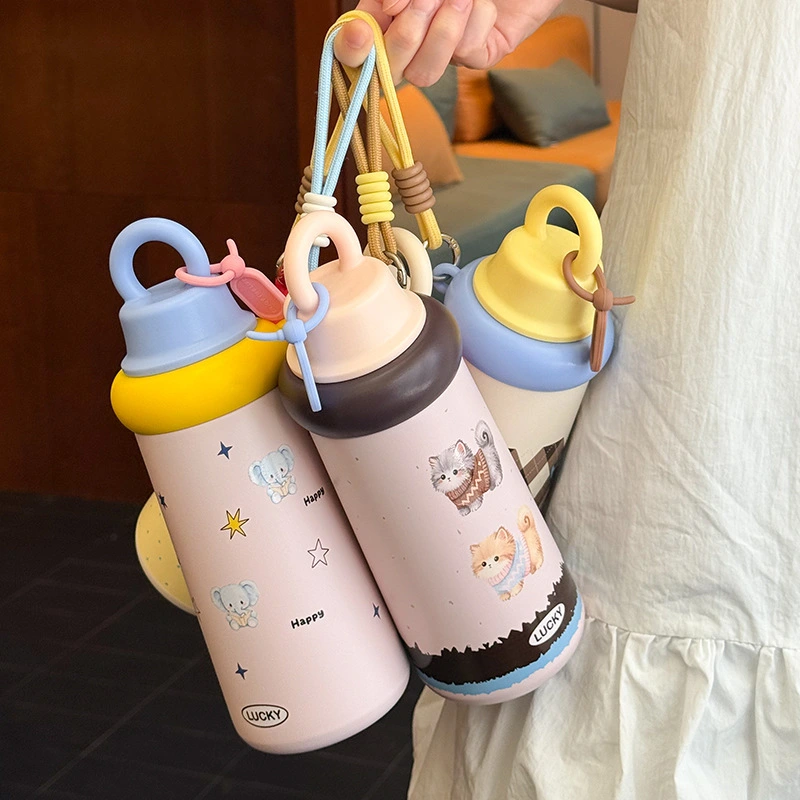 The new Y290-QSXD2276 insulated cup features a high appearance level, a large-capacity portable double-drinking straw, and is made of stainless steel detail image 10