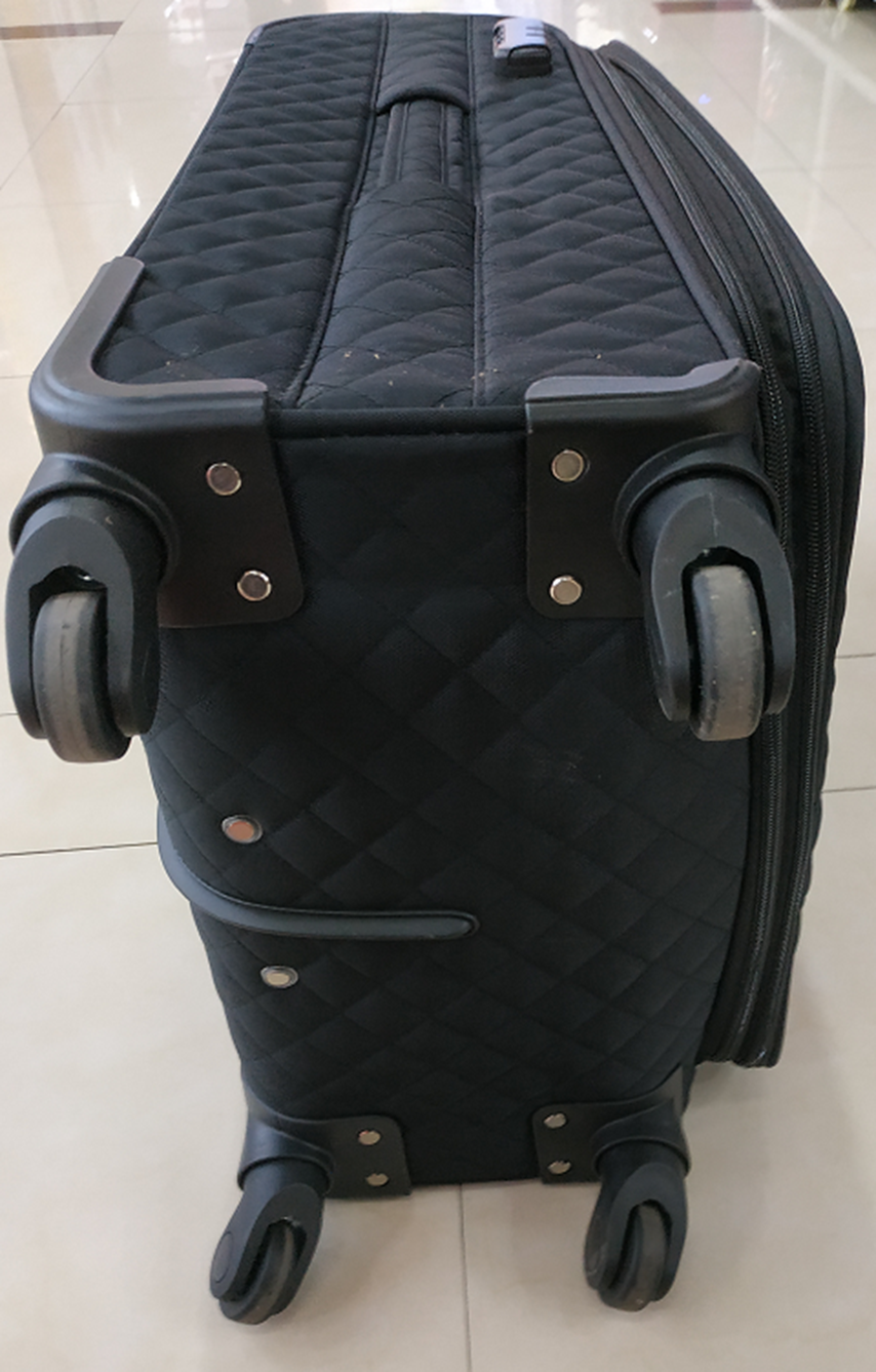 ! B-352 three-piece L-handle suitcase, 20+24-28 inches, Yiwu quality goods, aluminum alloy handle, combination lock, waterproof fabric, checkered pattern, step stitching, retro and exquisite travel suitcase detail image 1