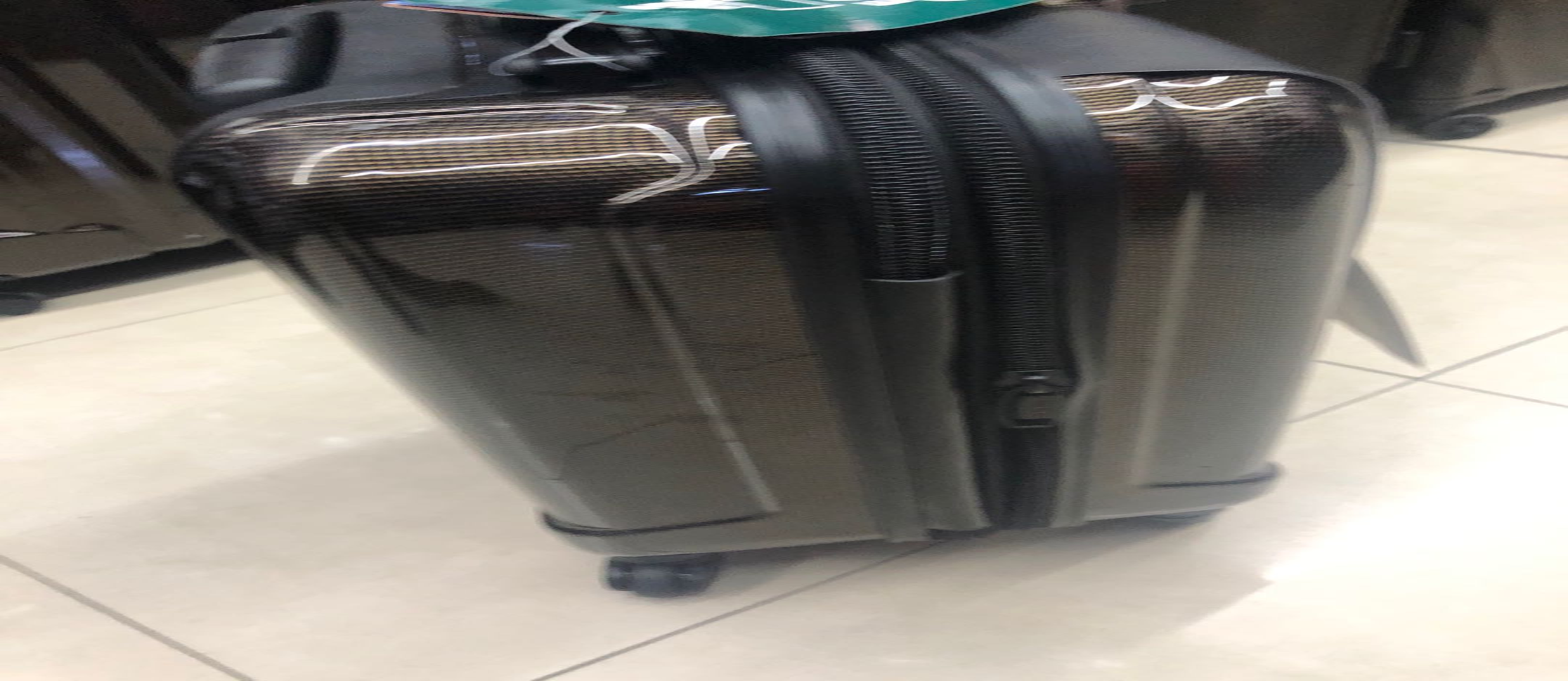 义乌好货 20寸新款PC耐摔耐砸海关锁可加宽大容量万向轮旅行拉杆箱详情图3