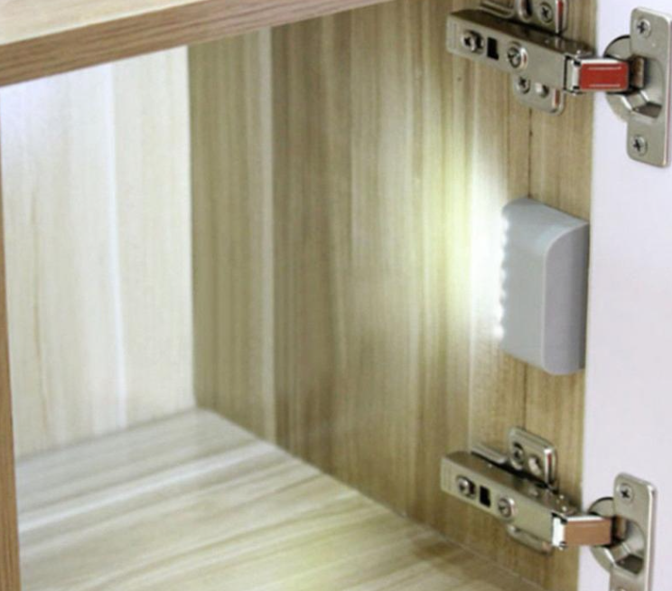 义乌好货 LED智能感应柜灯自动照明灯抽屉衣橱家具开门亮灯详情图3