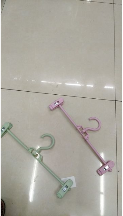 义乌好货裤夹，夹子，塑料制品，家居用品，铁架子衣架，详情图1