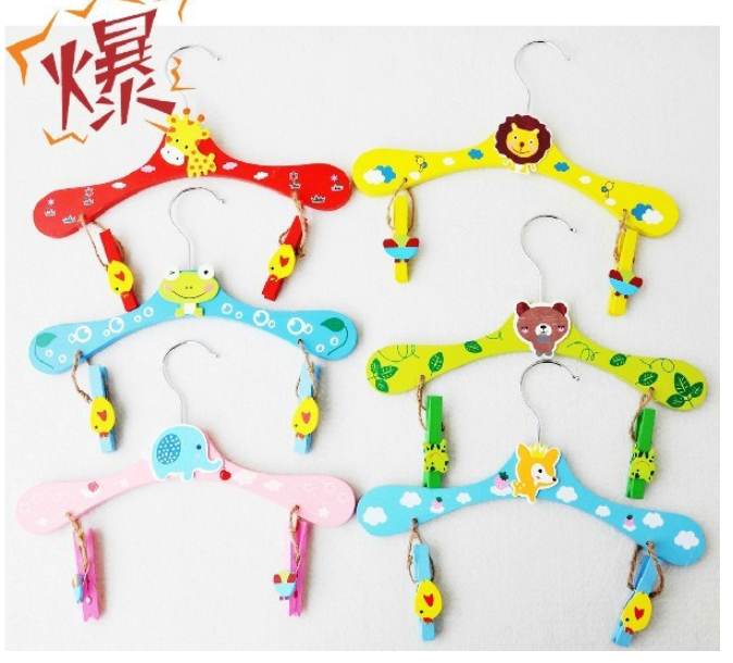 义乌好货木制可爱动物卡通儿童衣裤架防滑童装彩色木衣架详情图1