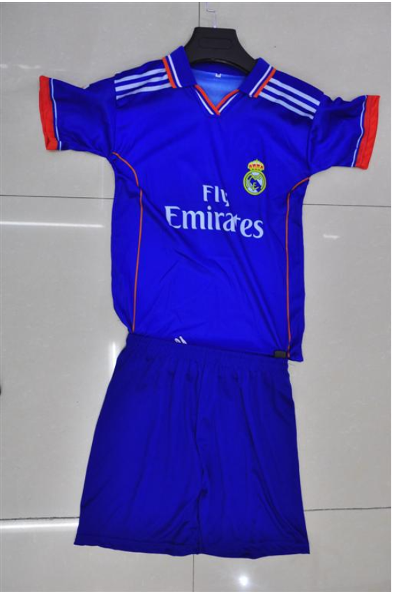 Yiwu quality goods Real Madrid jerseys, Barcelona jerseys, football fans' favorite football fan sets, lapel jersey sets detail image 1