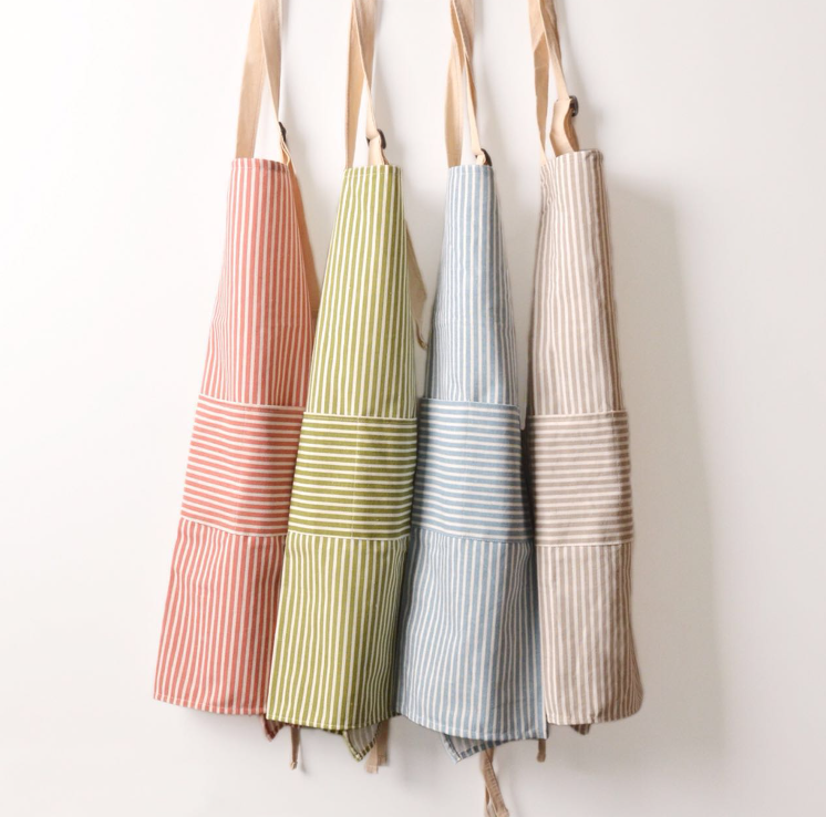 New Japanese-style anti-stain kitchen and restaurant aprons from Yiwu, sleeveless oil-proof coffee shop, Korean-style coverings detail image 1