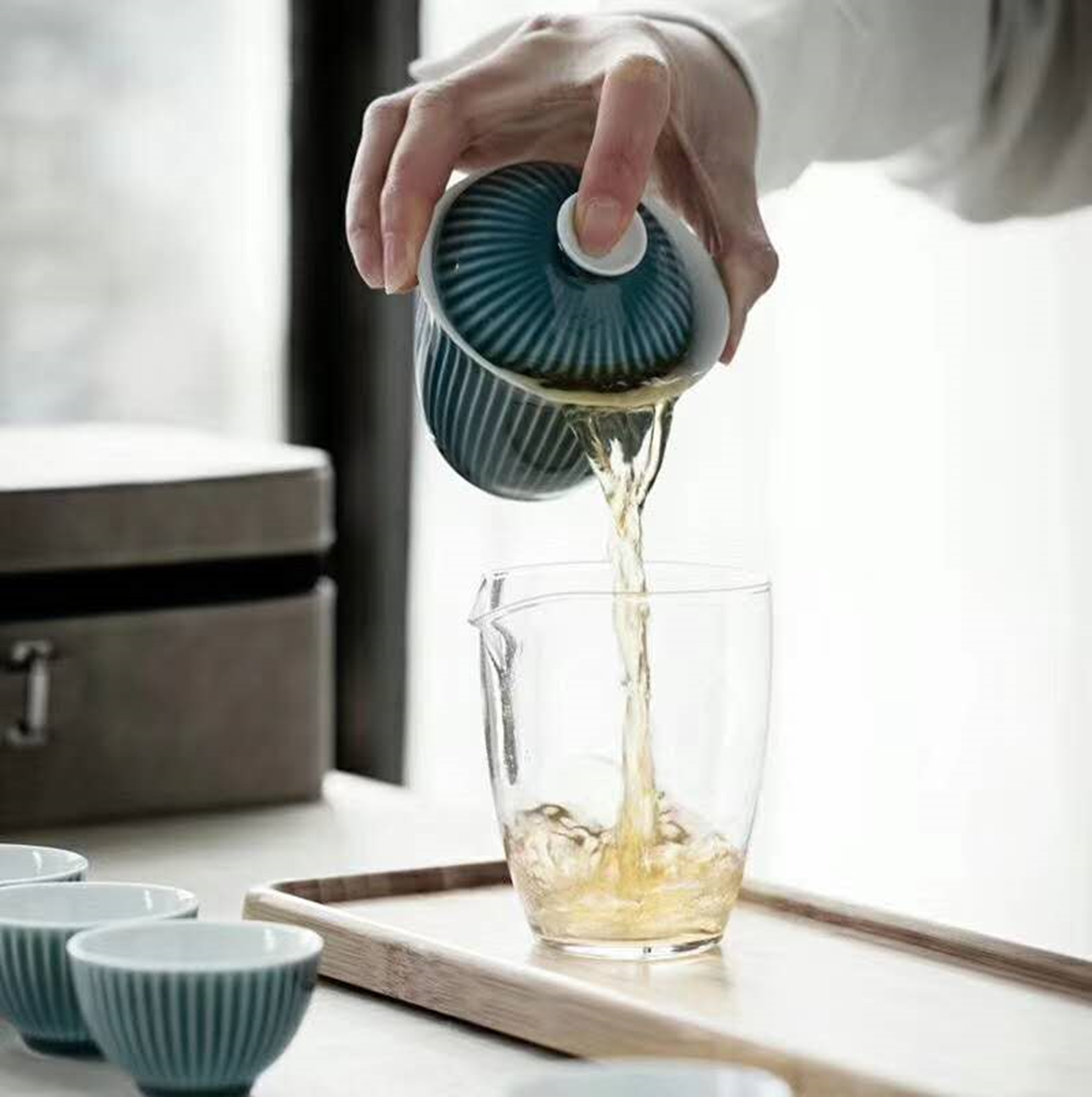 Yiwu's fine decorative handicrafts and tea sets detail image 2