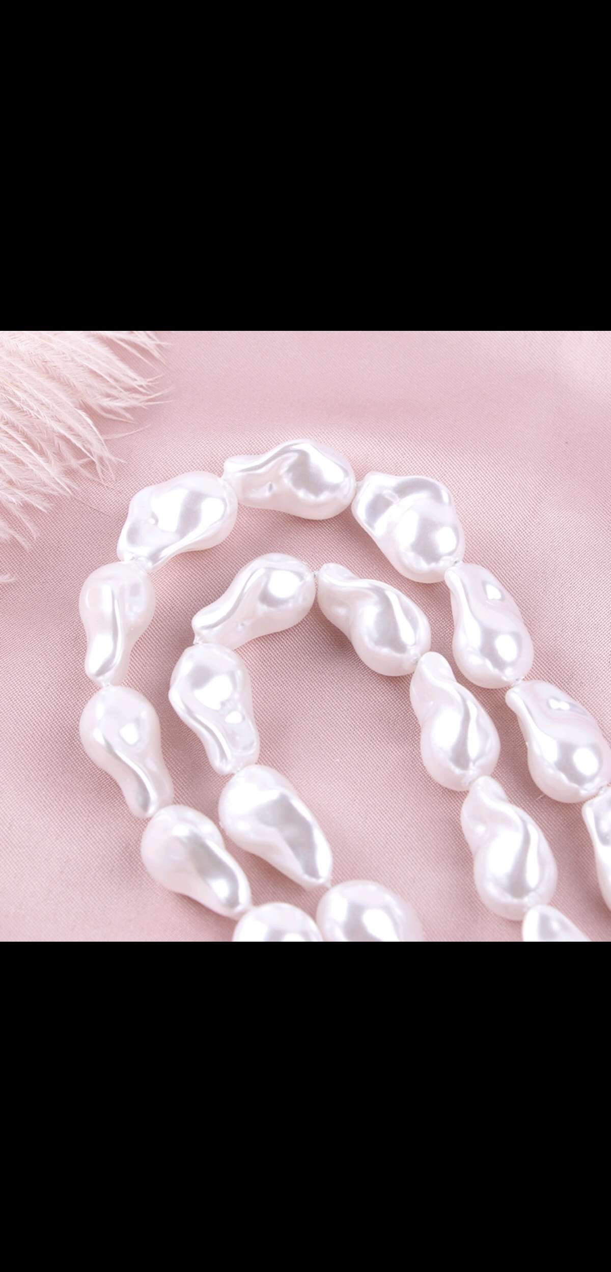Baroque-shaped pearls Specification image