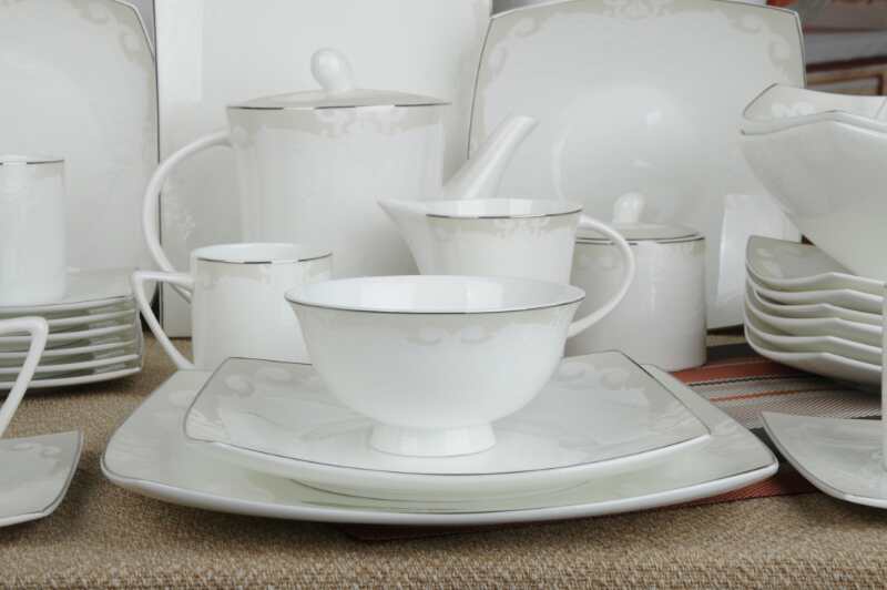 陶瓷餐具（61头真骨瓷高档西餐具）每箱一套详情图1