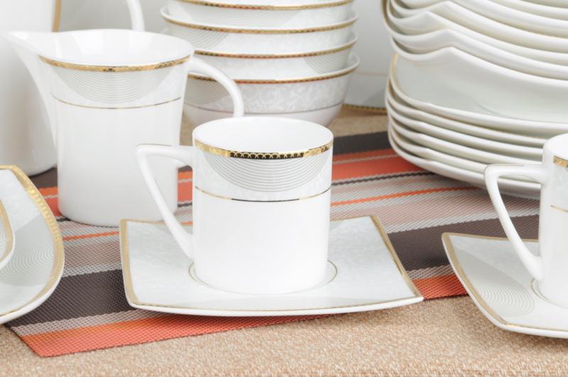 61头真骨瓷高档西餐具（雪山飞狐），每箱一套详情图4