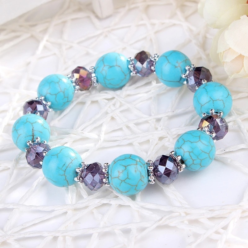 Korean-style fashionable crystal candy beads, versatile and personalized turquoise crystal bracelets, cheap small gifts for wholesale at street stalls in Yiwu Application Scenario