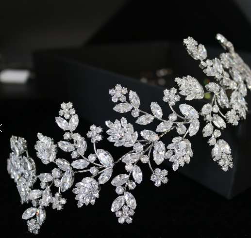 New Korean version of Europe and the United States zircon flowers delicate high quality zircon hair ribbon bridal tiara thumbnail