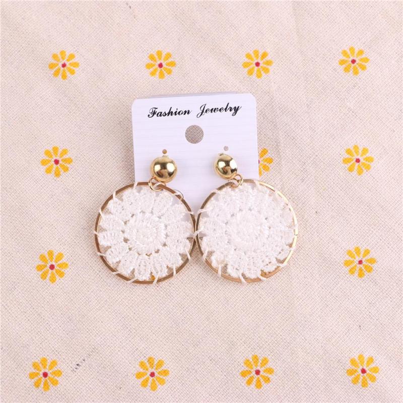 精简/高颜值/耳钉细节图