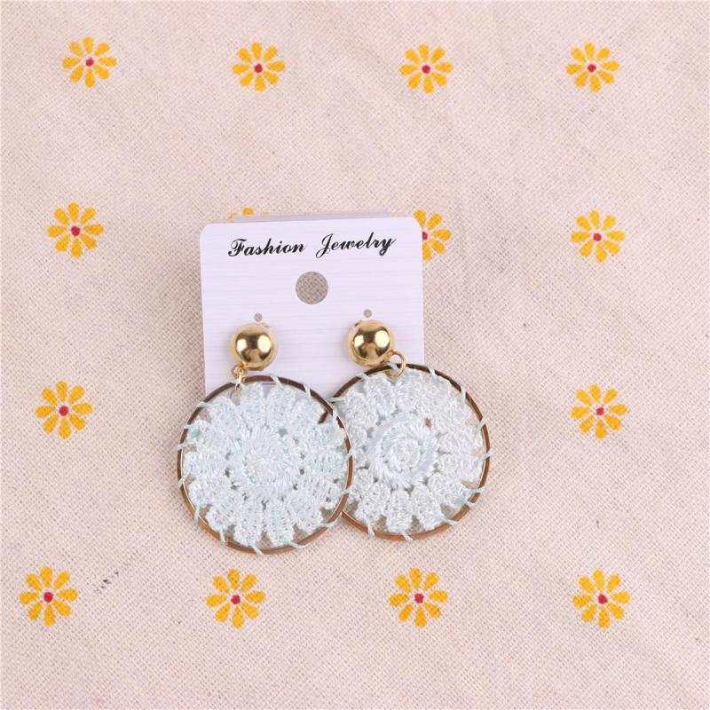 精简/高颜值/耳钉白底实物图