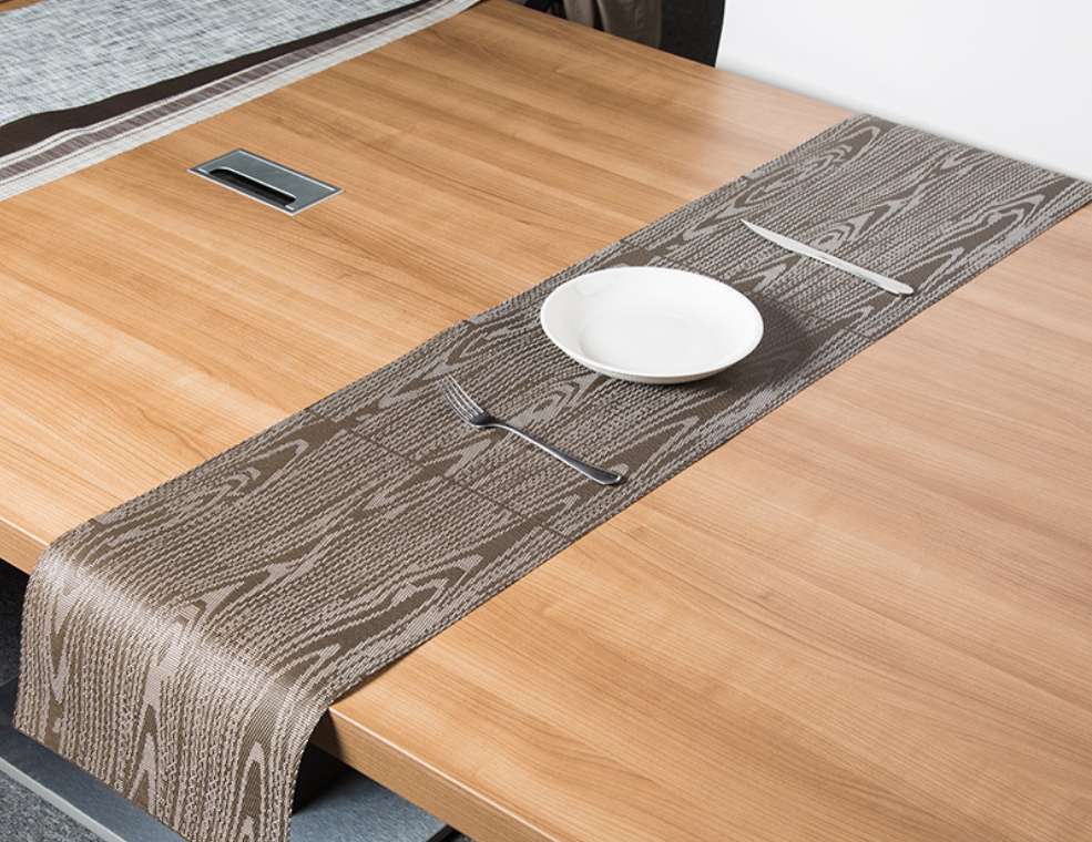 European-style table flag placemats, wood-grain placemats, pvc hotel Western cuisine washable placemats, factory direct sales