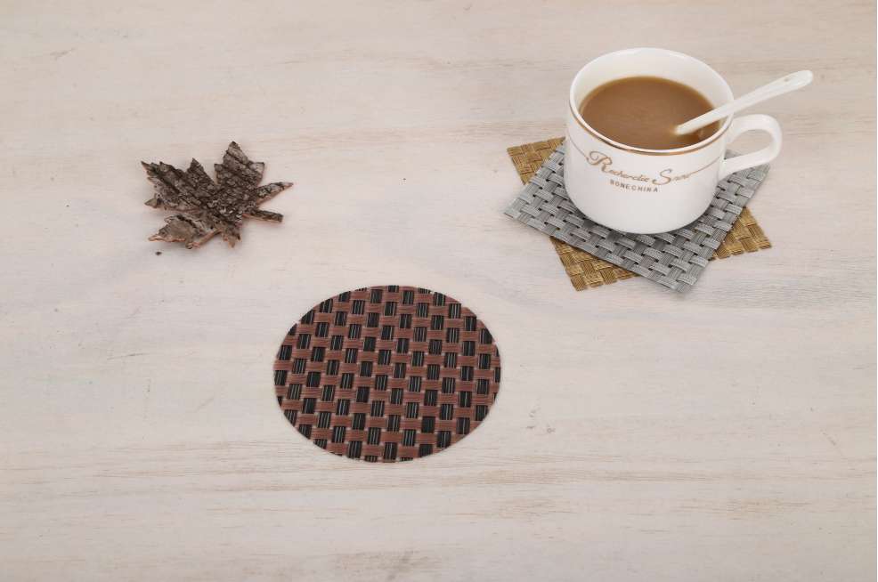 Simple and versatile coasters, solid color table heat insulation pads, hotel pvc woven anti-wash dry square coasters Item Picture