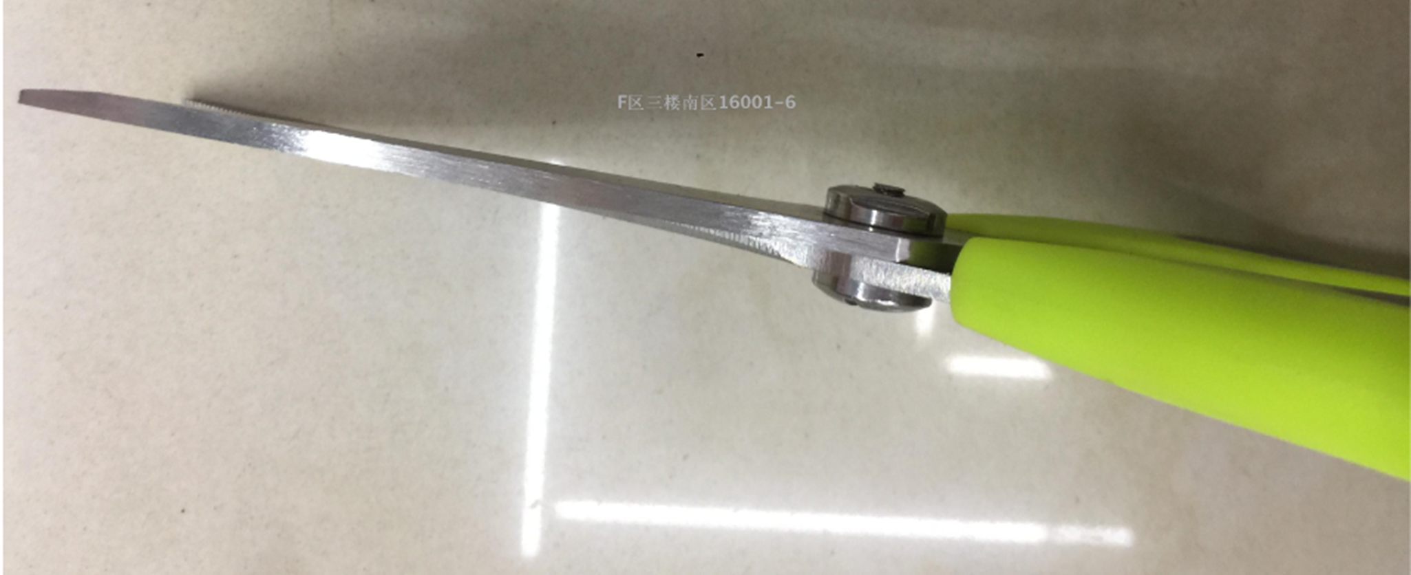 Yiwu Good Goods Scissors Jh-086 full figure