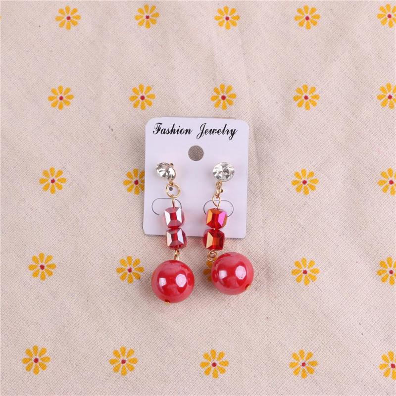 New fresh and elegant earrings, simple pearl square crystal stud earrings for women, long and stylish, versatile earrings Item Picture