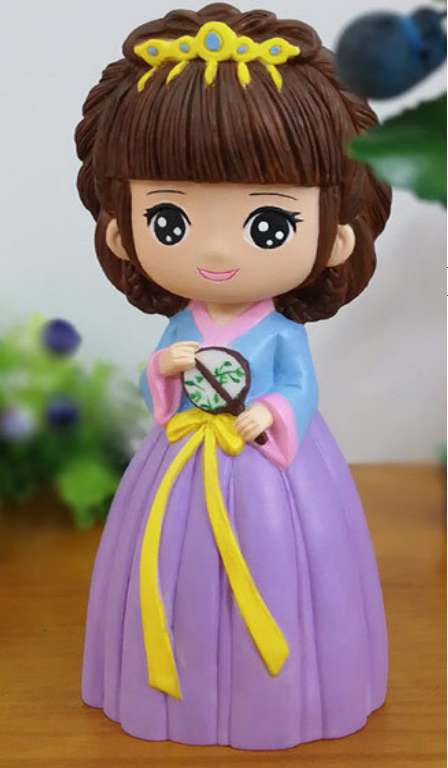 A medium-sized enamel white base painted piggy bank that won't break when dropped Item Picture