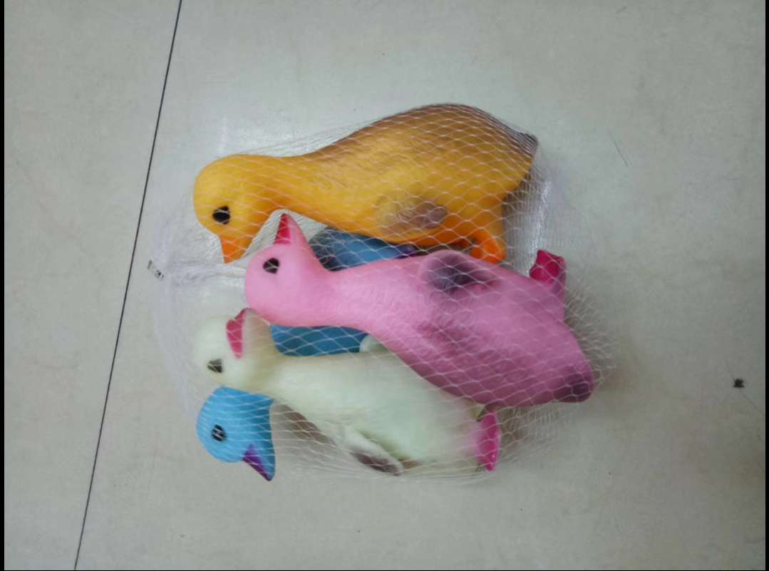 4个包鸭仔产品图