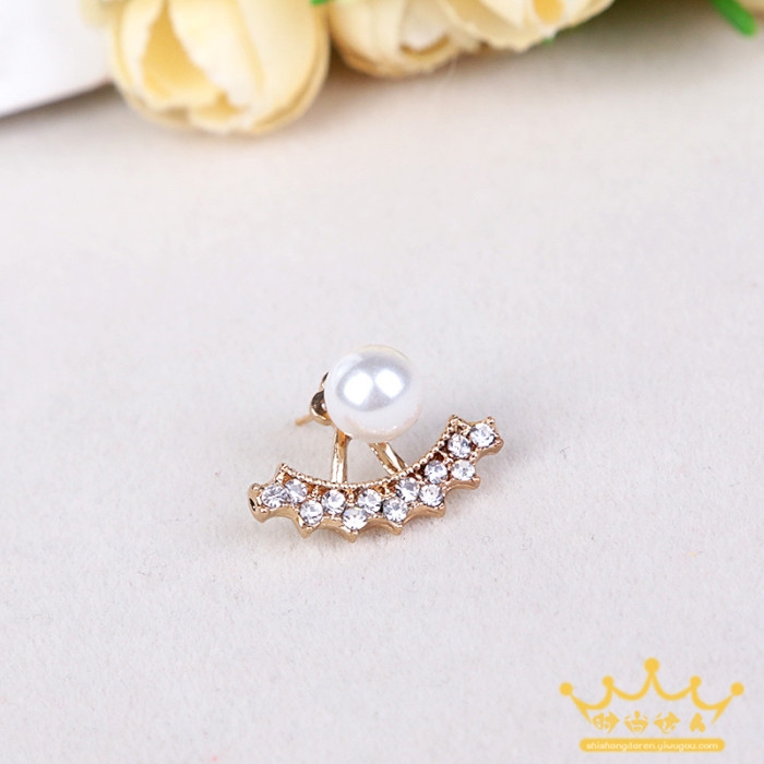 Korean version pearl and diamond earrings, earrings, earrings, and a row of pearl stud earrings undefined