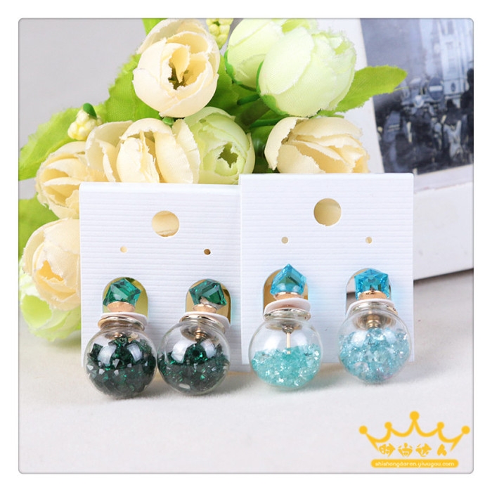 精简/高颜值/耳钉白底实物图