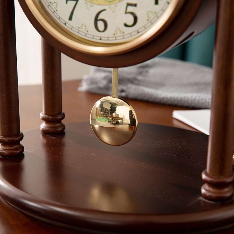 木头美式创意实木座钟家用桌面装饰台钟客厅静音摇摆时钟个性石英钟表详情图3
