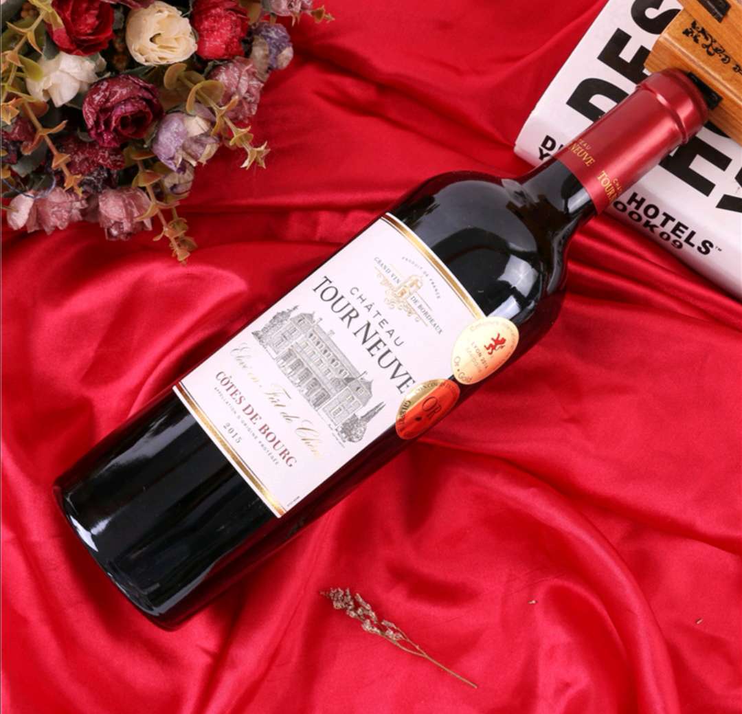 Duerleve Dry Red Wine.