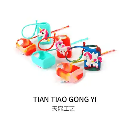 Unicorn Dinosaur environmental PROTECTION PVC perfume set Cartoon Animal Hand Sanitizer set portable 30ml silicone set thumbnail