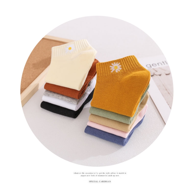 Popular street stall economy bestsellers are on sale at special prices: Xiaozou Ju socks, cotton socks, silk socks, five-finger socks, pile socks, pair socks, short socks, and boat socks undefined