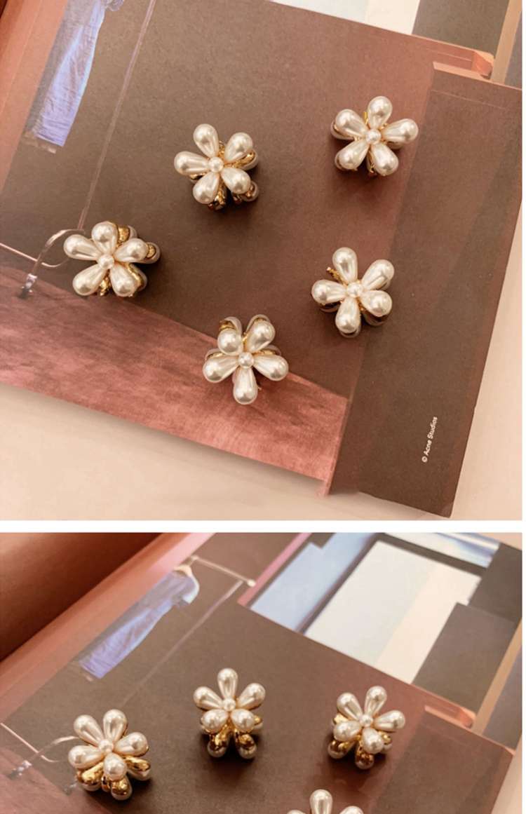 Grab grab flower head petal top clip, popular small hair accessory, flower 5-side clip, hair clip, pearl, Korean Instagram bangs Specification image