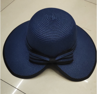 Summer large-brimmed straw hat with a bow, star style, beach outing, leisure and sunshade basin hat with a slit