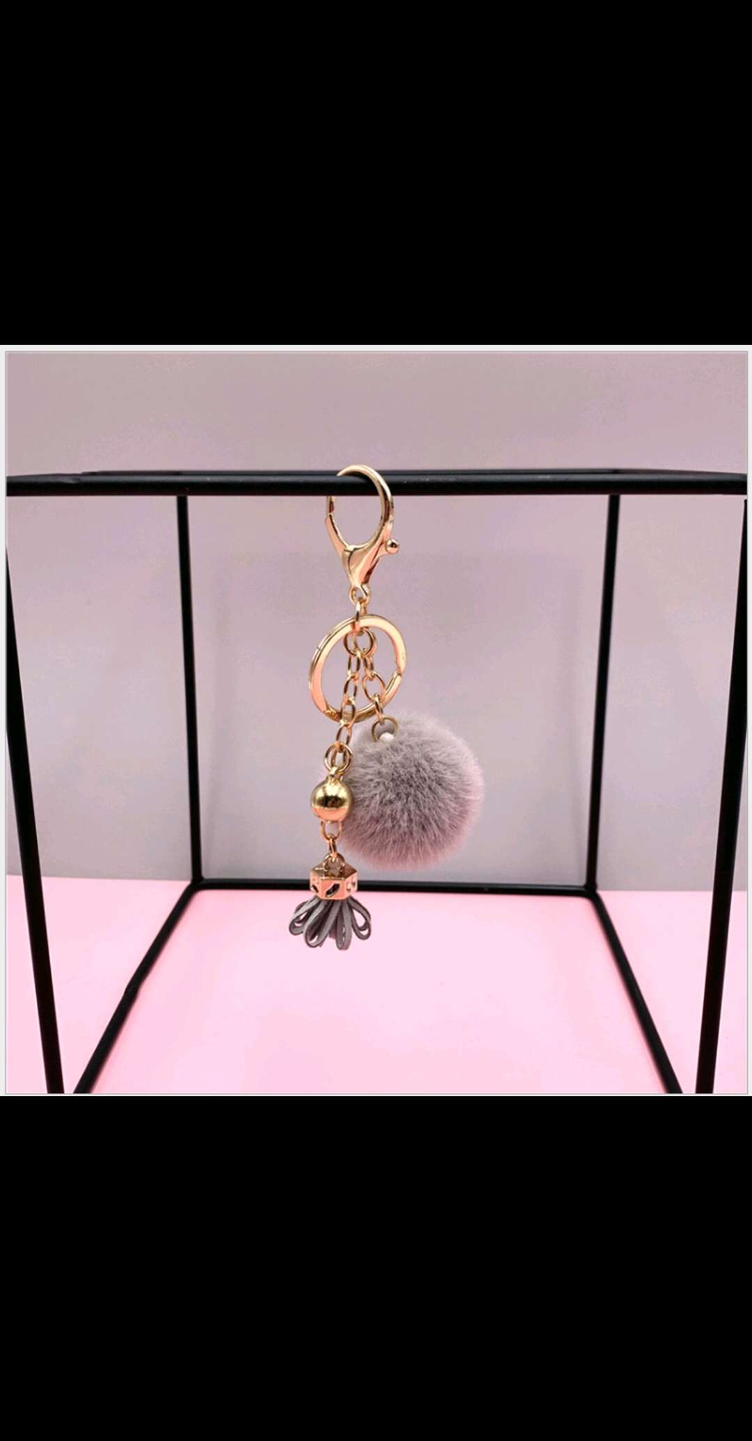 Creative keychains, cute tassels, fruity fur balls, car key chains, bag pendants, plush small gift accessories Item Picture