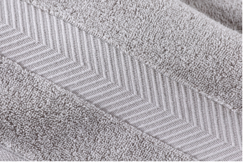 "Love Yourself, Love Your Family, Factory Direct Sale 8809 herringbone pattern towel, pure cotton premium household use. Specification image