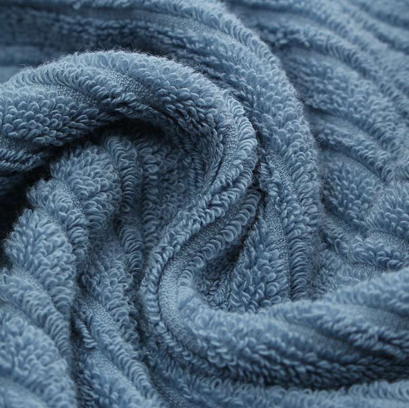 "Love Yourself, Love Your Family, Factory Direct Sale 8537 Wilderness Wind Bath Towel, Pure cotton Premium Bath towel. Item Picture