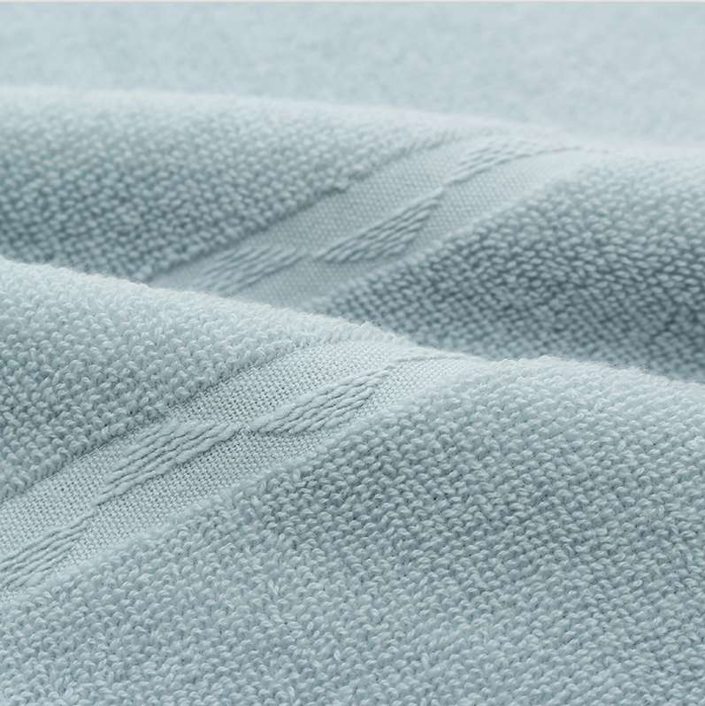 "Love Yourself, Love Your Family Factory Direct Sale 8620 Half-moon Bath Towel, Pure Cotton combed cotton household gift. Item Picture