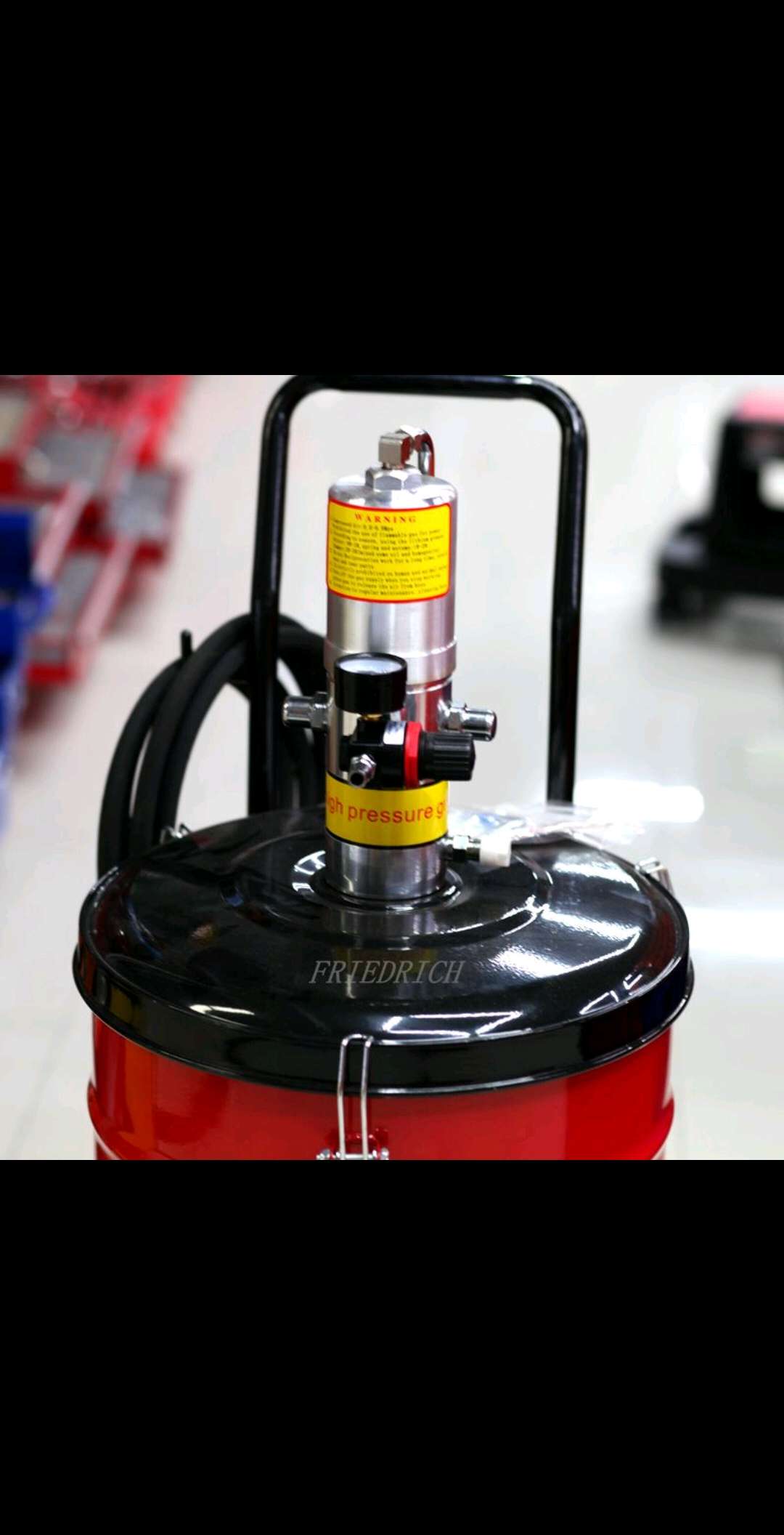 Grease machine, pneumatic high-pressure grease machine, grease gun, oil injector, high-pressure grease oil pump, lubrication pump, oil injector, oil pumping unit Application Scenario