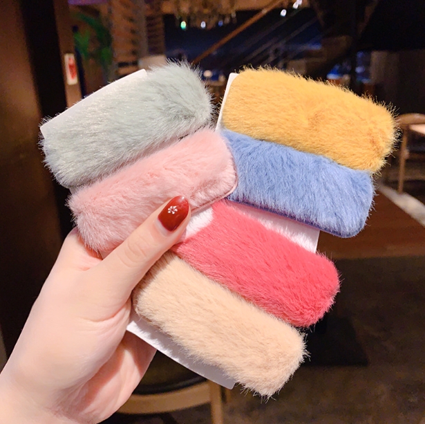 Korean ins fur hair clips, BB clips, mink fur edge clips, one-line fur hair clips, women's clips headwear details Picture