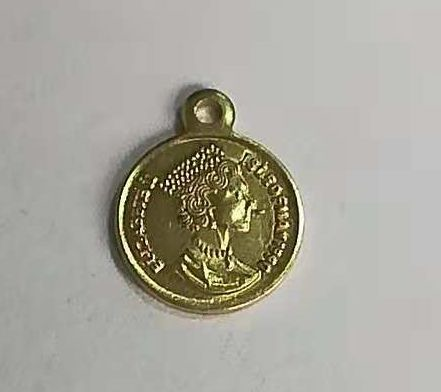 Number: XH04782
Name: head coin for one hang
Specification: OD 11 length 13.5 thickness 1.0 thumbnail