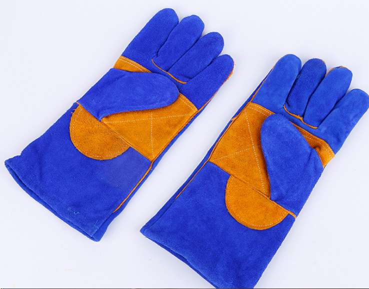Welding glove gaiter