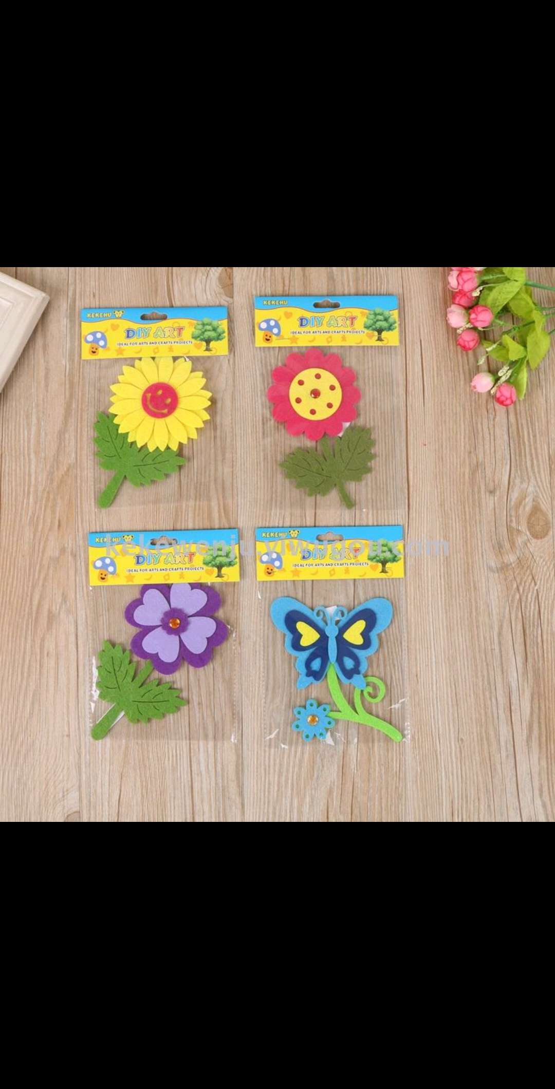 Large non-woven fabric stickers are pasted on the flower walls of primary school classrooms and children's rooms Application Scenario